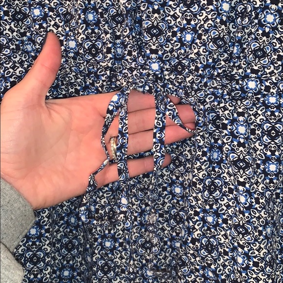 Gap Romper - Picture 3 of 5